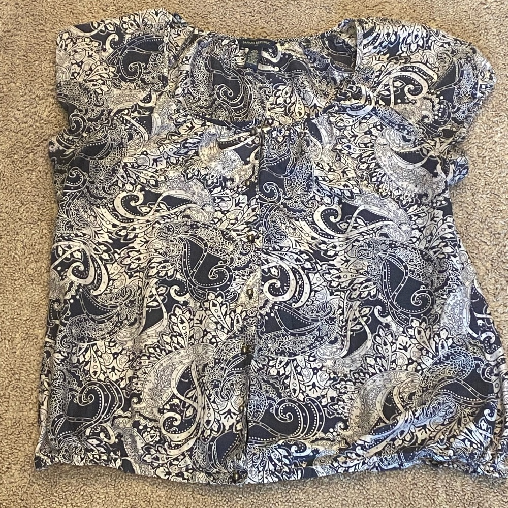 Banana Republic Navy Blue and Cream Blouse